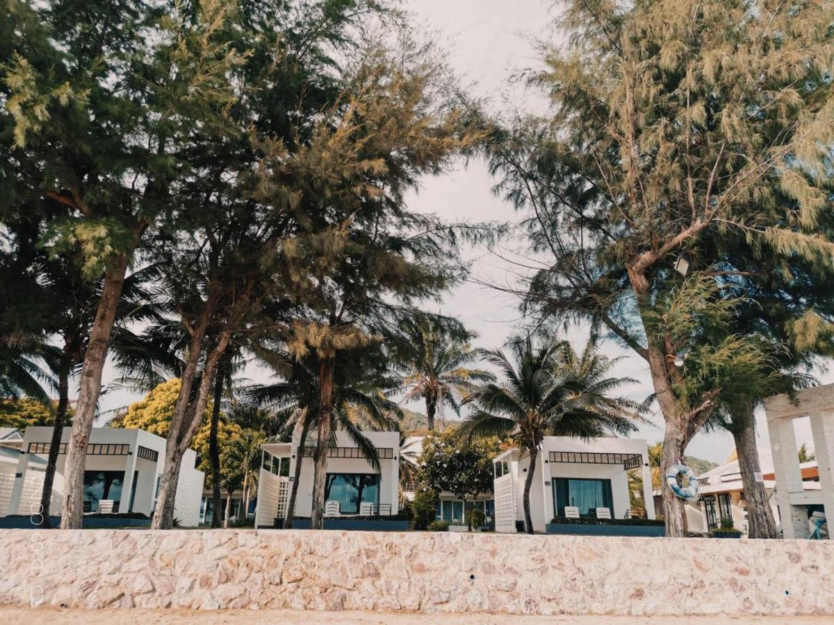 Chaolao Tosang Beach Hotel Chao Lao Strand Eksteriør billede